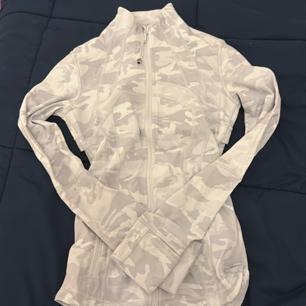 lululemon white camo define jacket